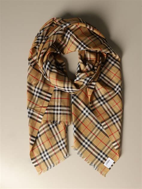 Foulard Burberry for sale 